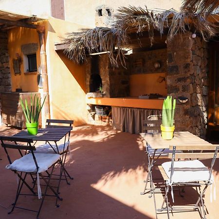 Cactus B&B Le Casette Di Marilena Pantelleria Ngoại thất bức ảnh